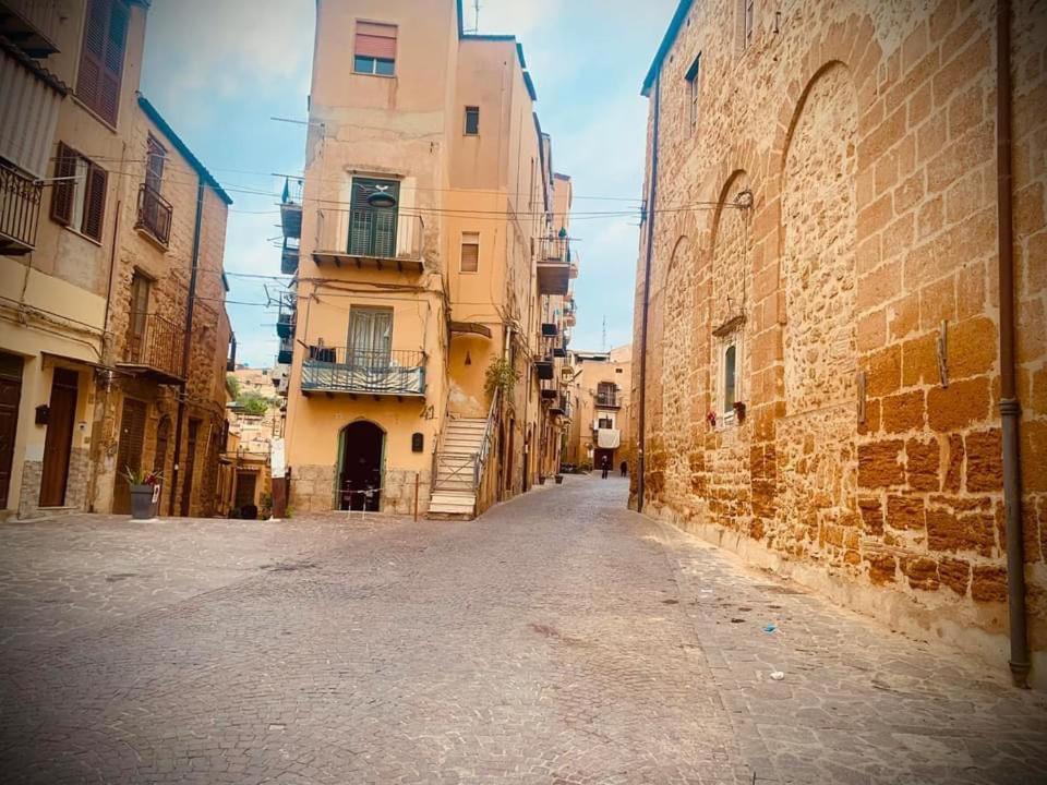 Апартаменти Il Vecchio Cortile Агрідженто Екстер'єр фото